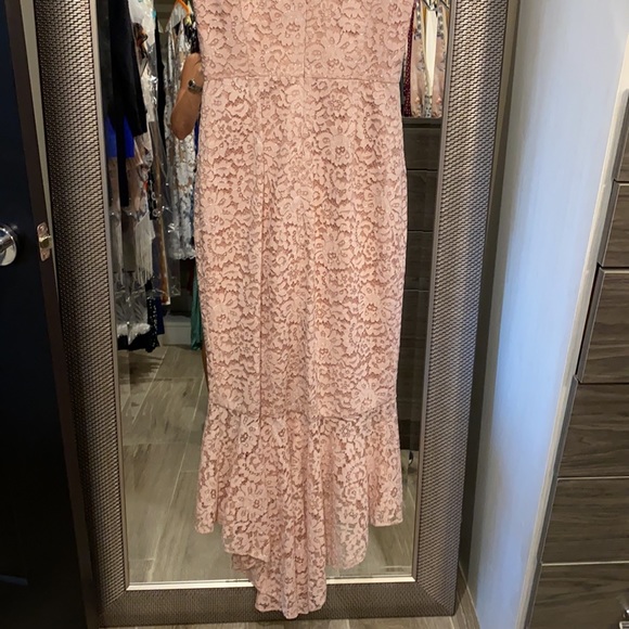 Eliza J pink lace with silver threads - Picture 3 of 4